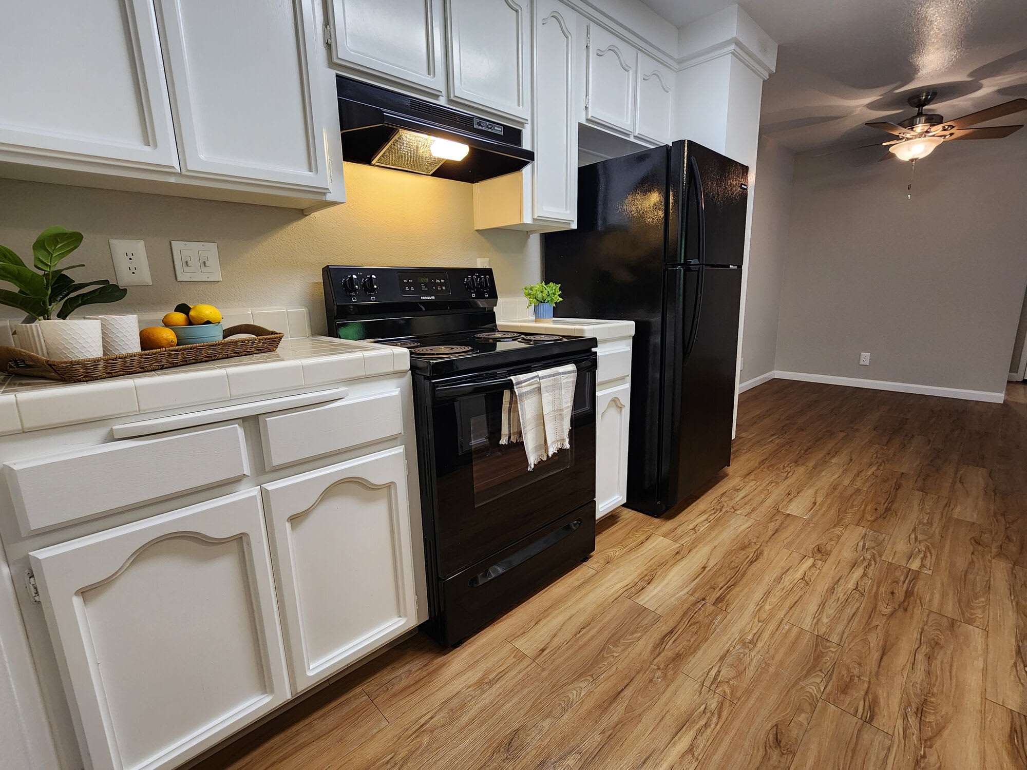 Cobblecreek Apartments – photo 1