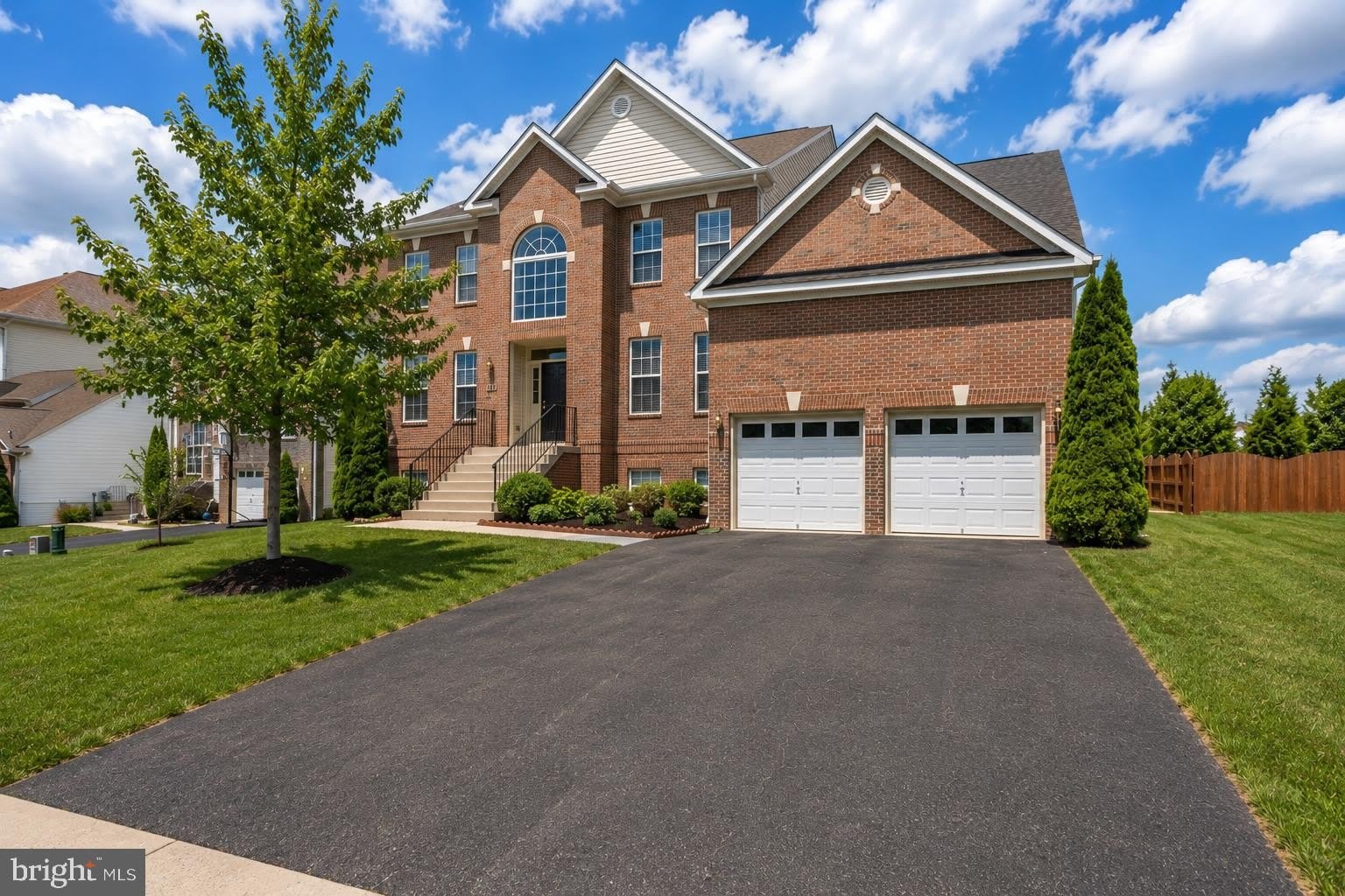120 NASSAU Drive – photo 1