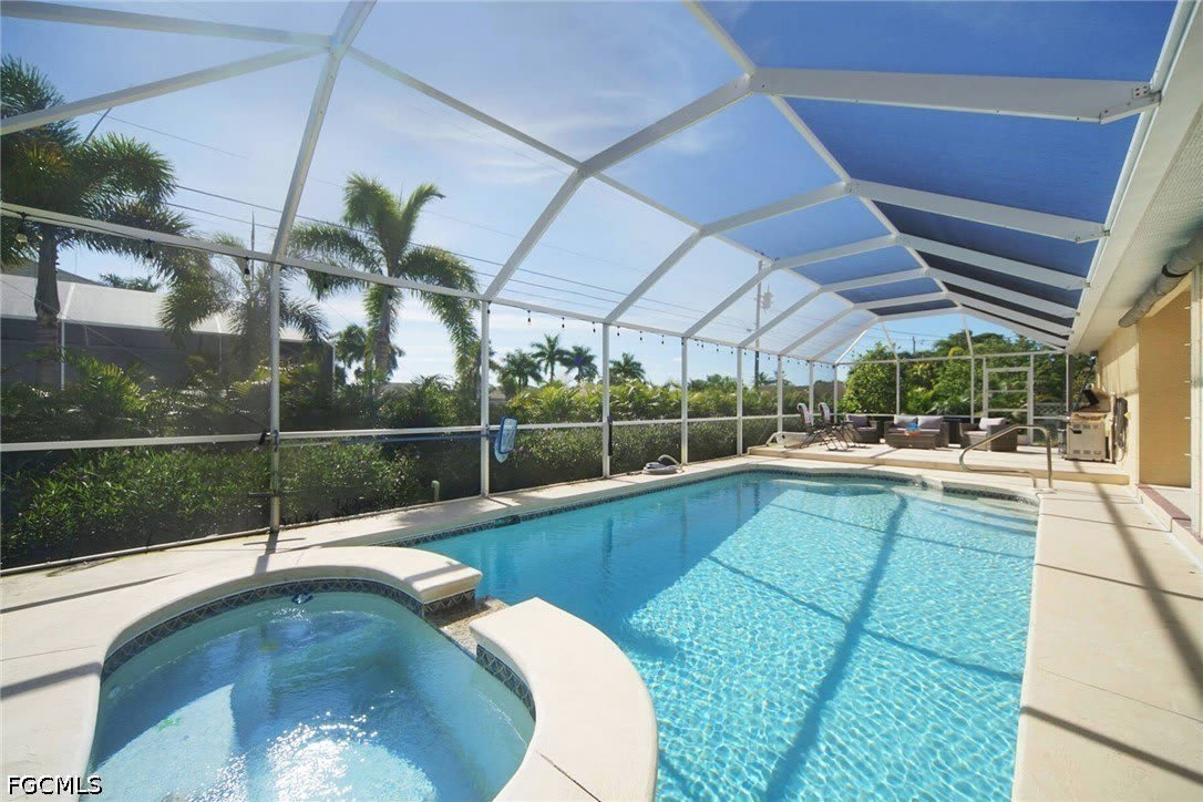 5007 SW 27th Avenue – photo 1