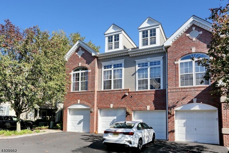 261 Riverwalk Way – photo 1