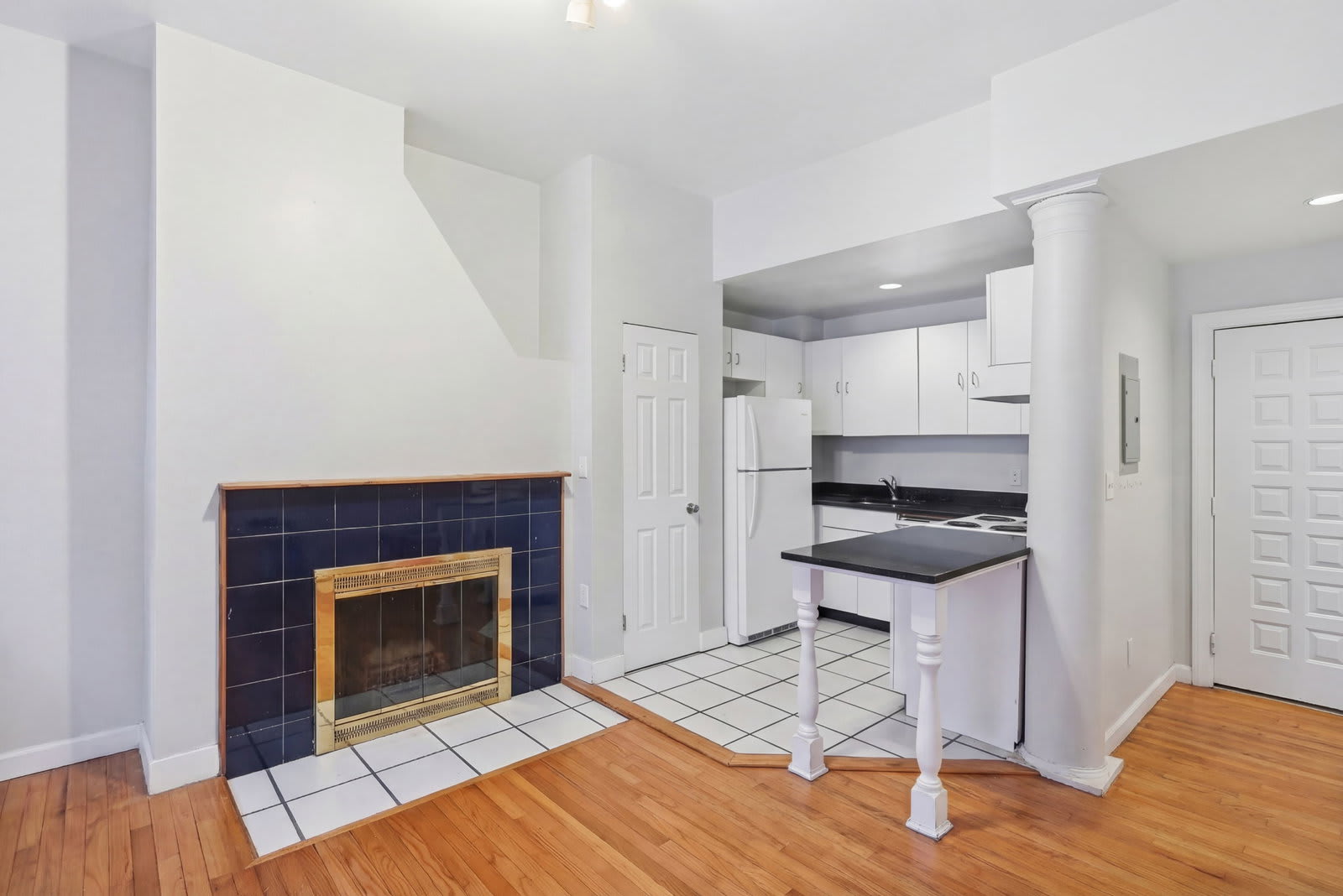 20 Symphony Road – photo 1