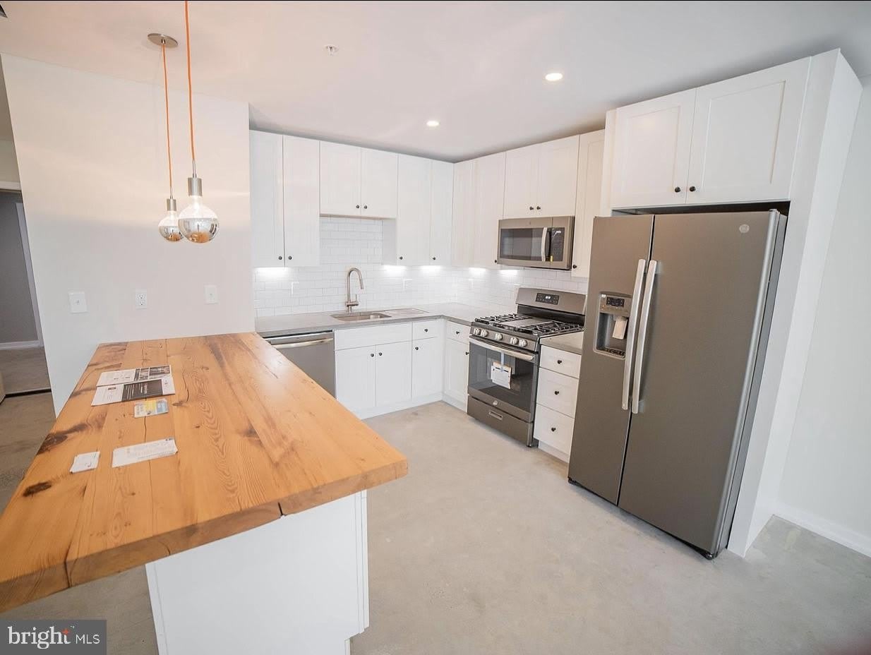 1331 N RANDOLPH Street – photo 1
