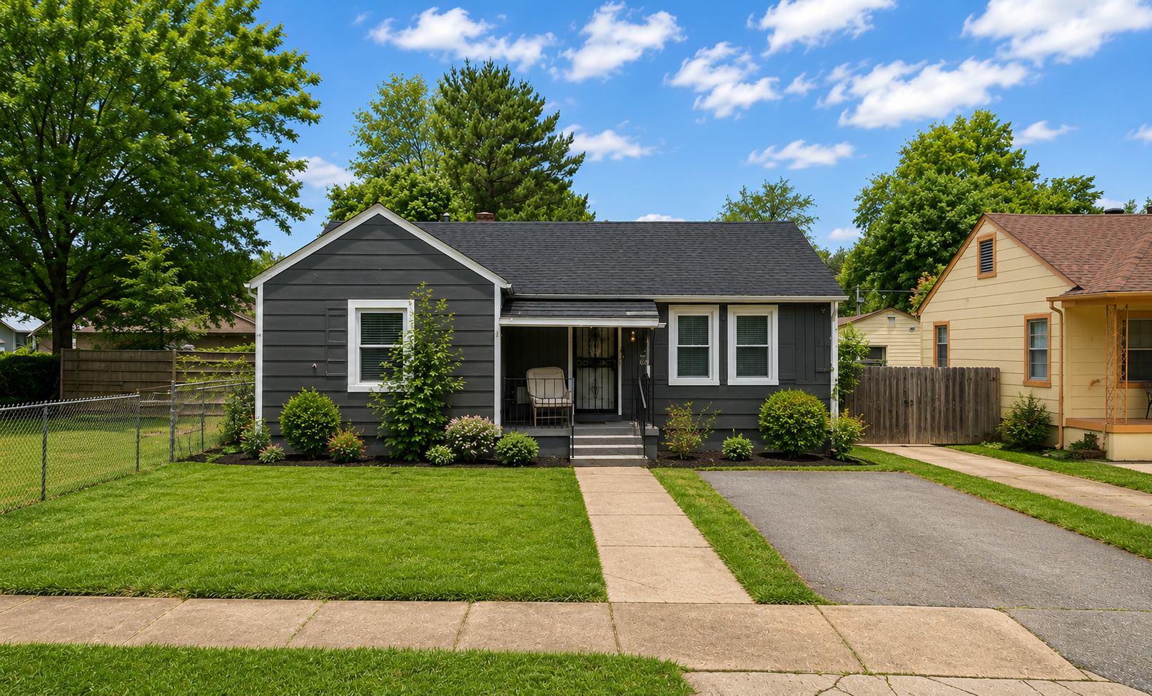 3477 Parker Avenue – photo 1