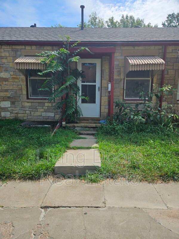 3025 P St – photo 1