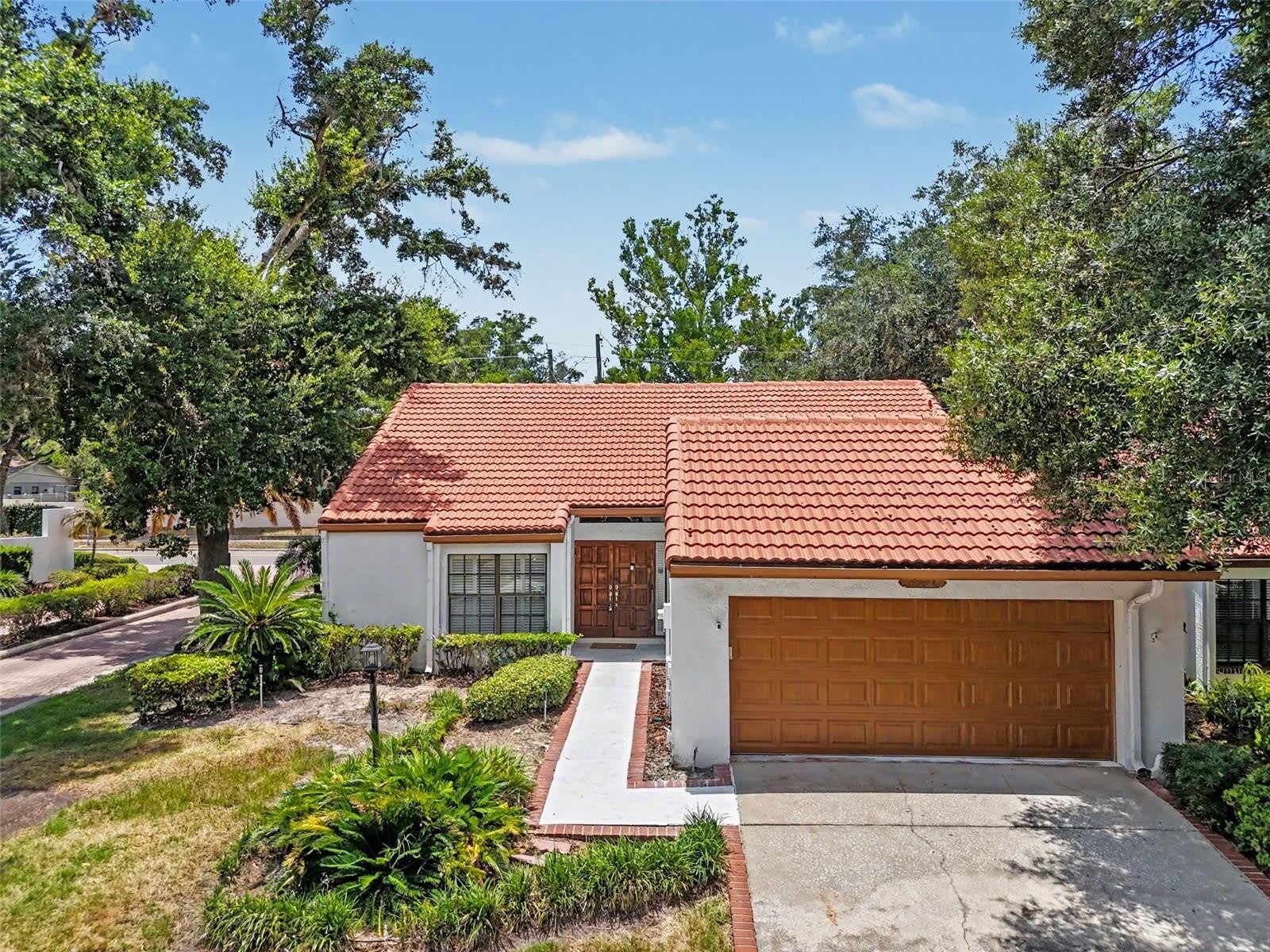 11502 ROBLES DEL RIO Place – photo 1 of 39