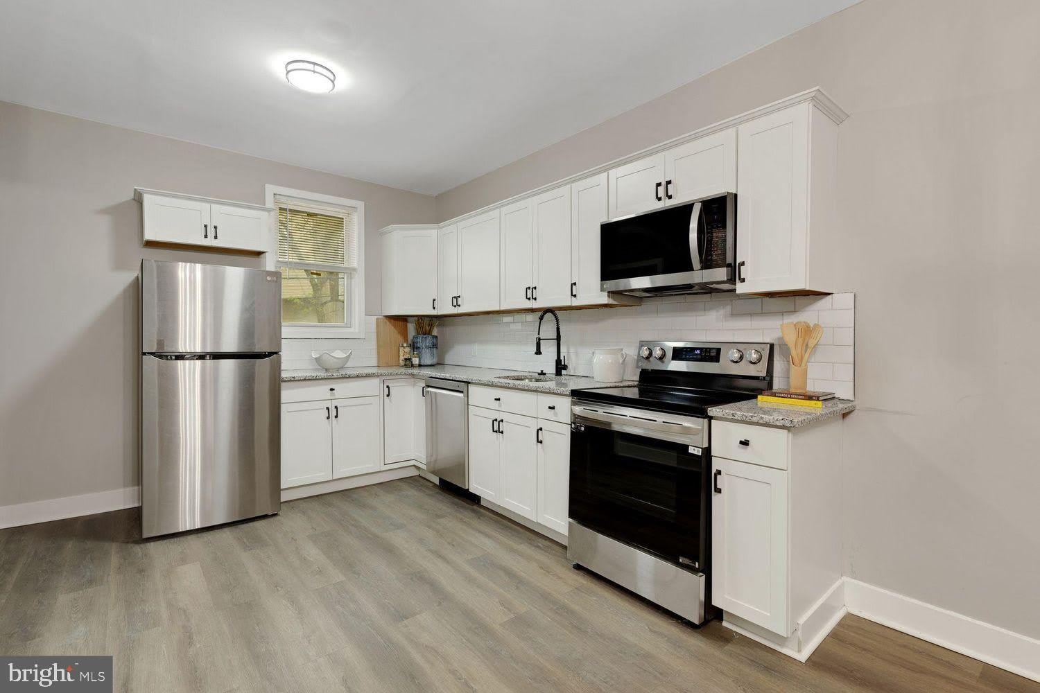 6721 N WOODSTOCK Street – photo 1