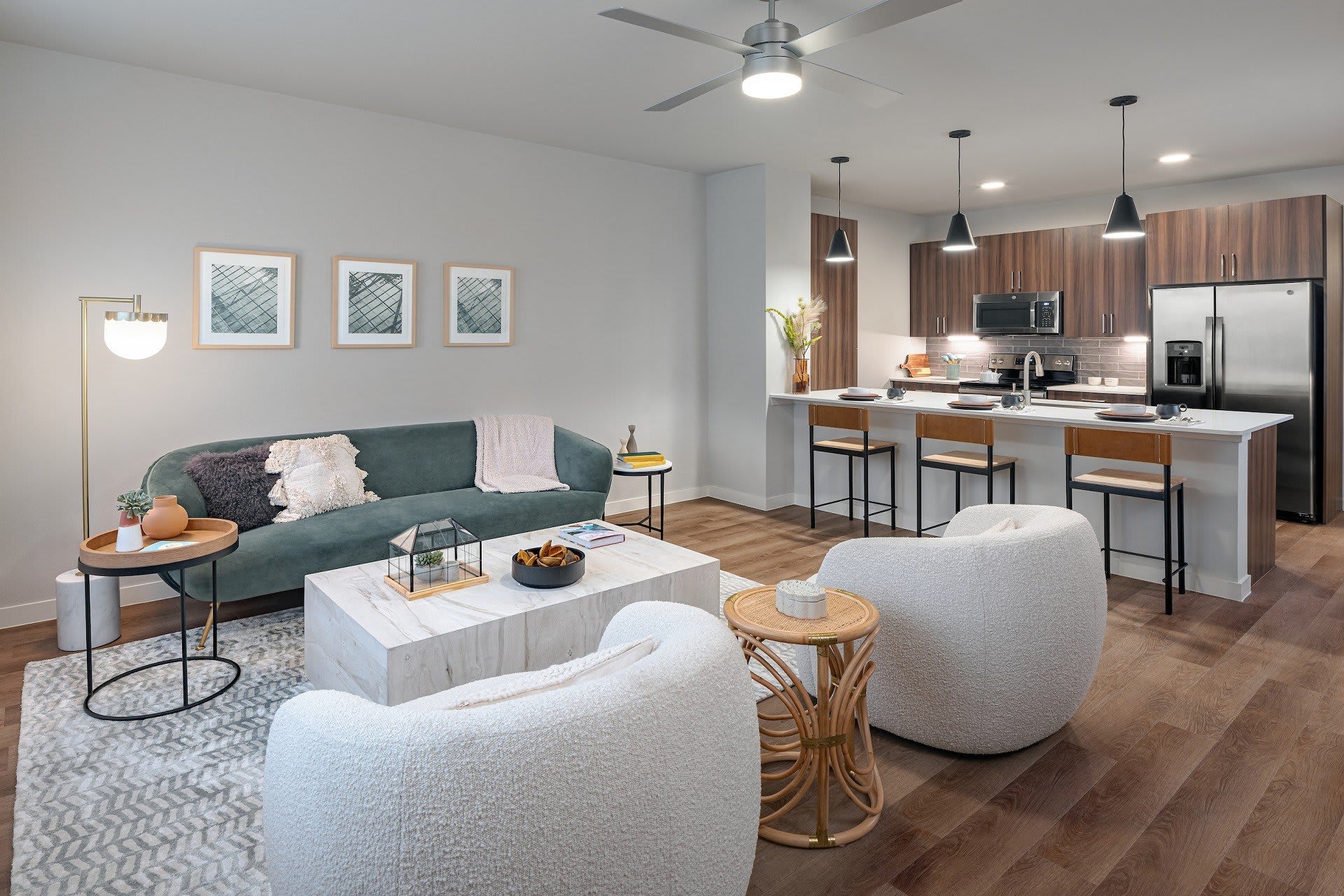 Windsor South Congress – photo 1