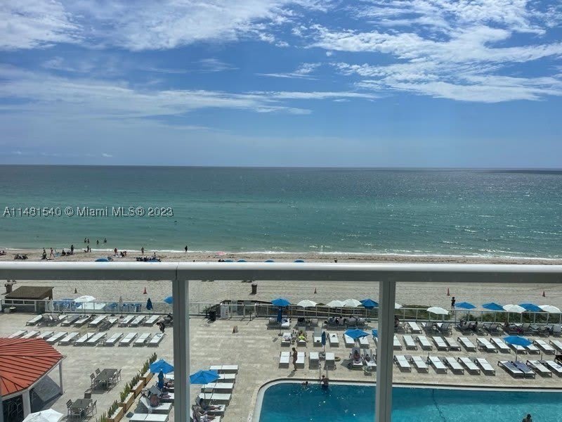 19201 Collins Ave – photo 1