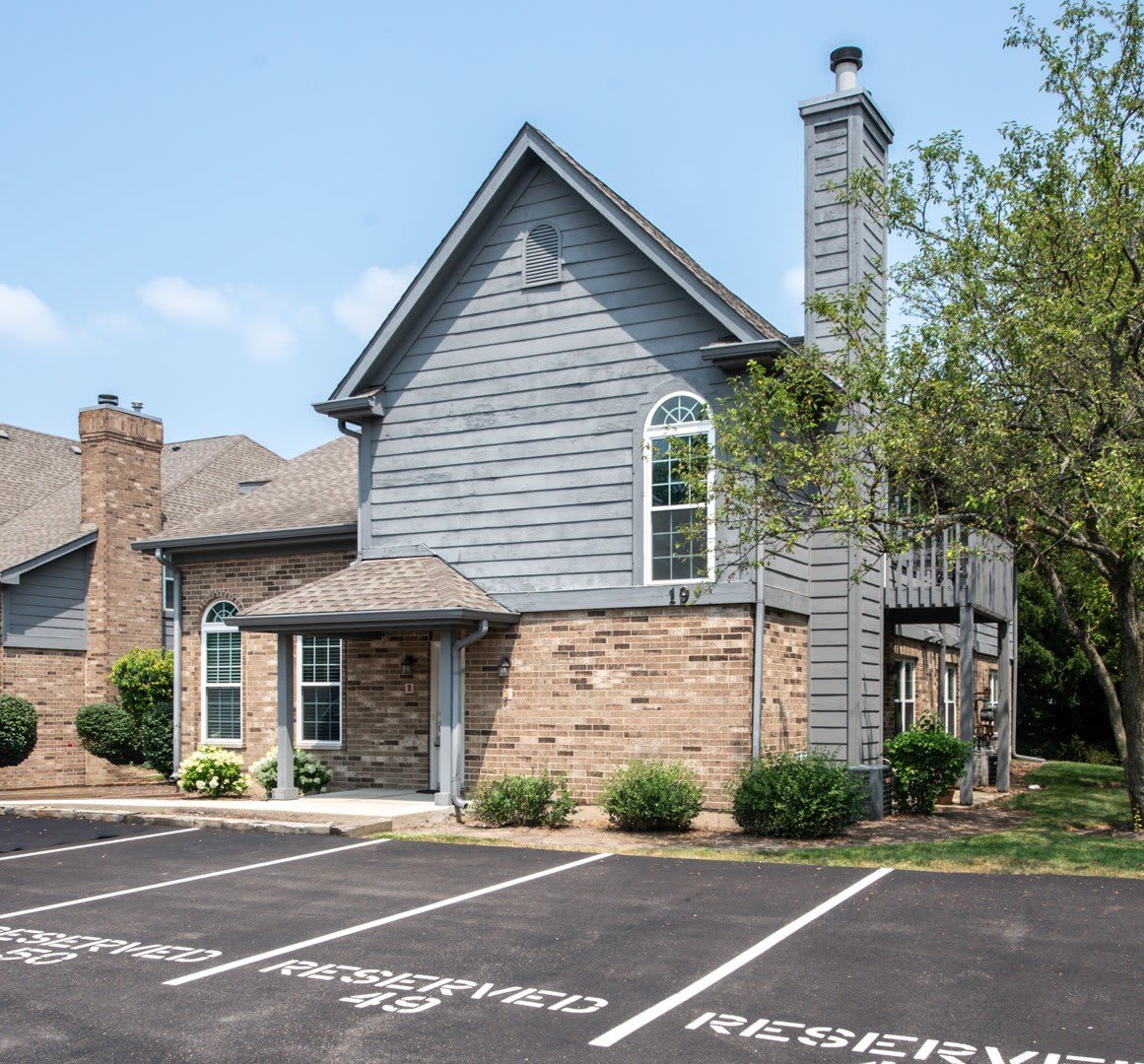 19 Foxcroft Road – photo 1