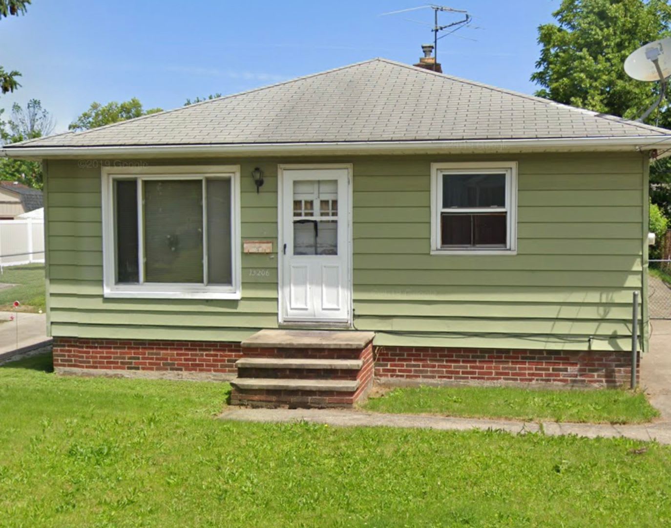 13206 Carrington Ave. – photo 1