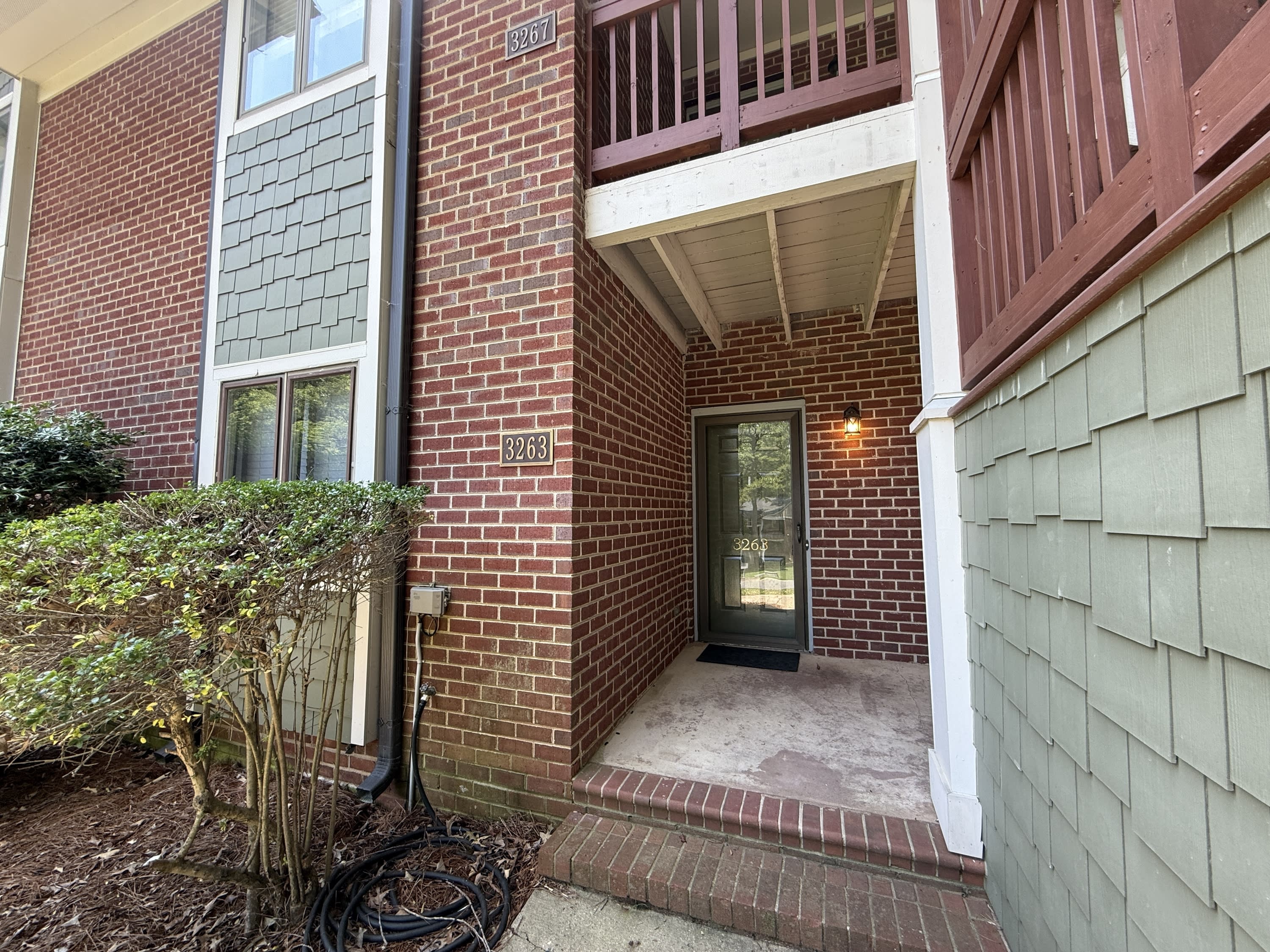 3263 Carlyle Drive Northwest – photo 1
