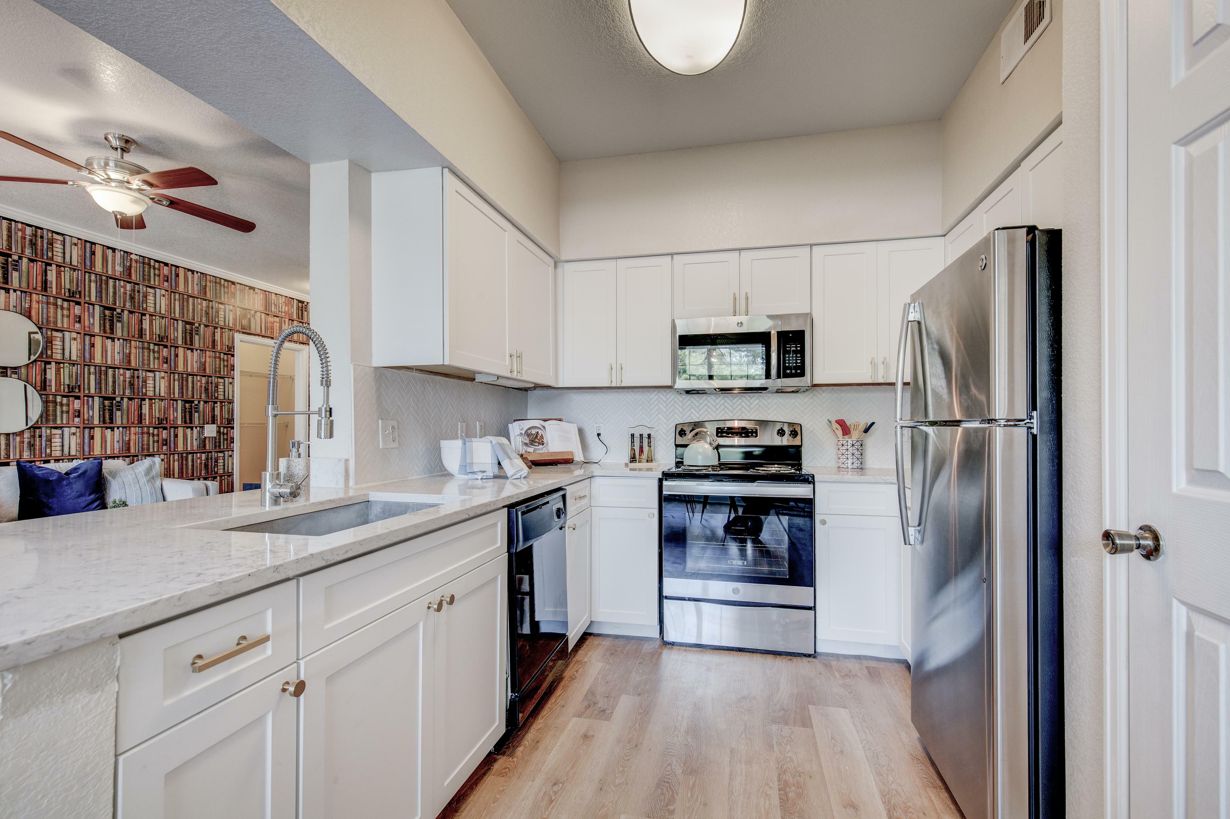 Westcliff – photo 1