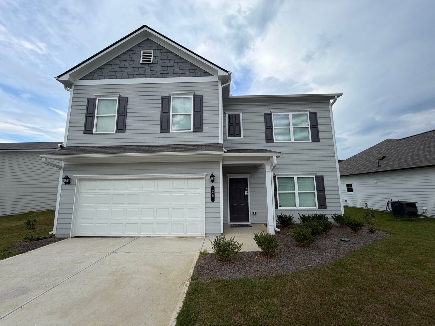 Large 5/3 House in Longbrook Subdivision- $2,495 – photo 1 of 38