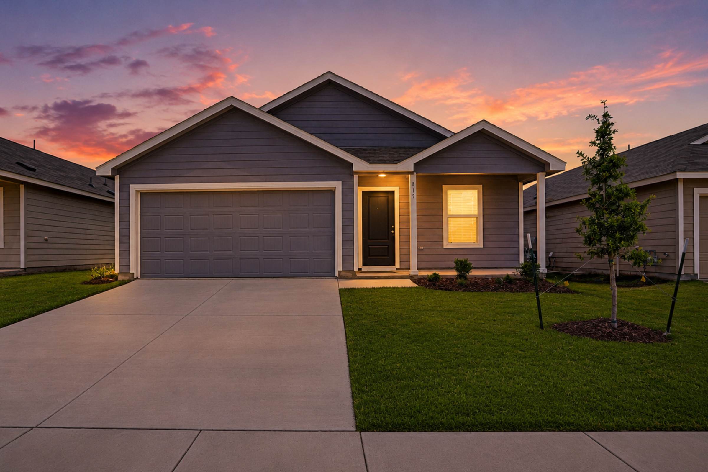 819 Pawpaw Drive – photo 1