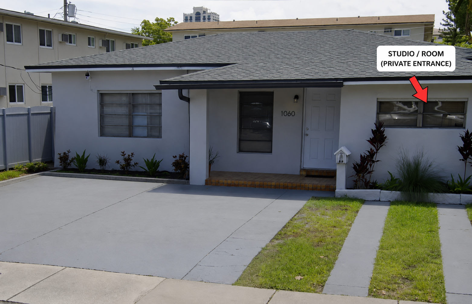 1060 SW 36 Ct – photo 1
