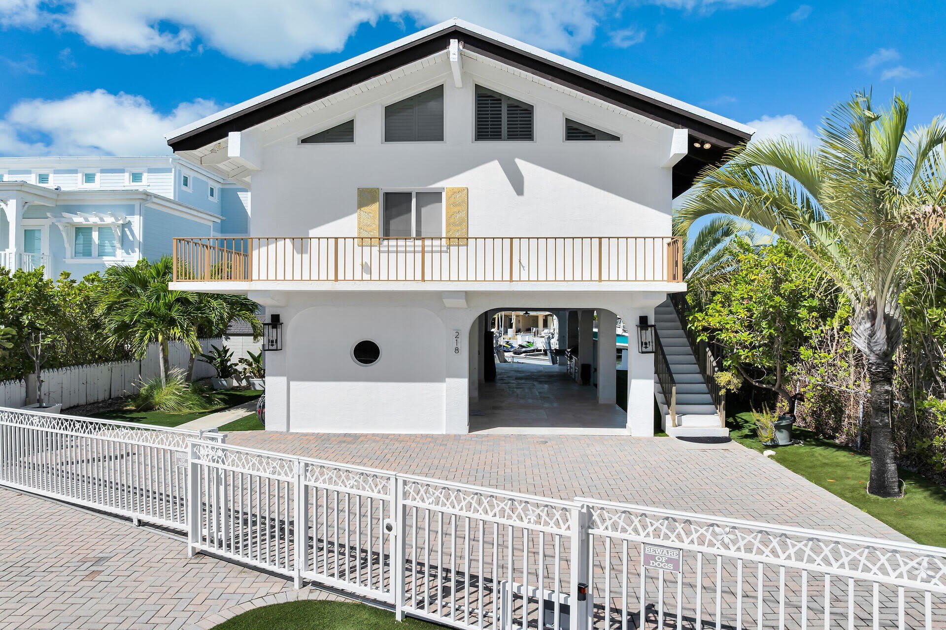 218 Aberdeen Court – photo 1 of 50