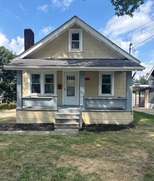 975 Corwin Avenue – photo 1