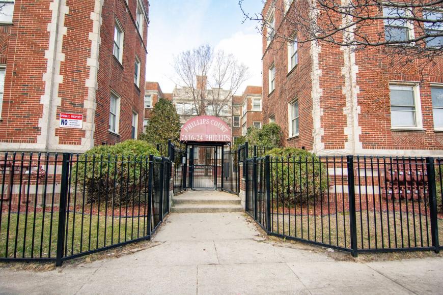7620 South Phillips Ave. – photo 1