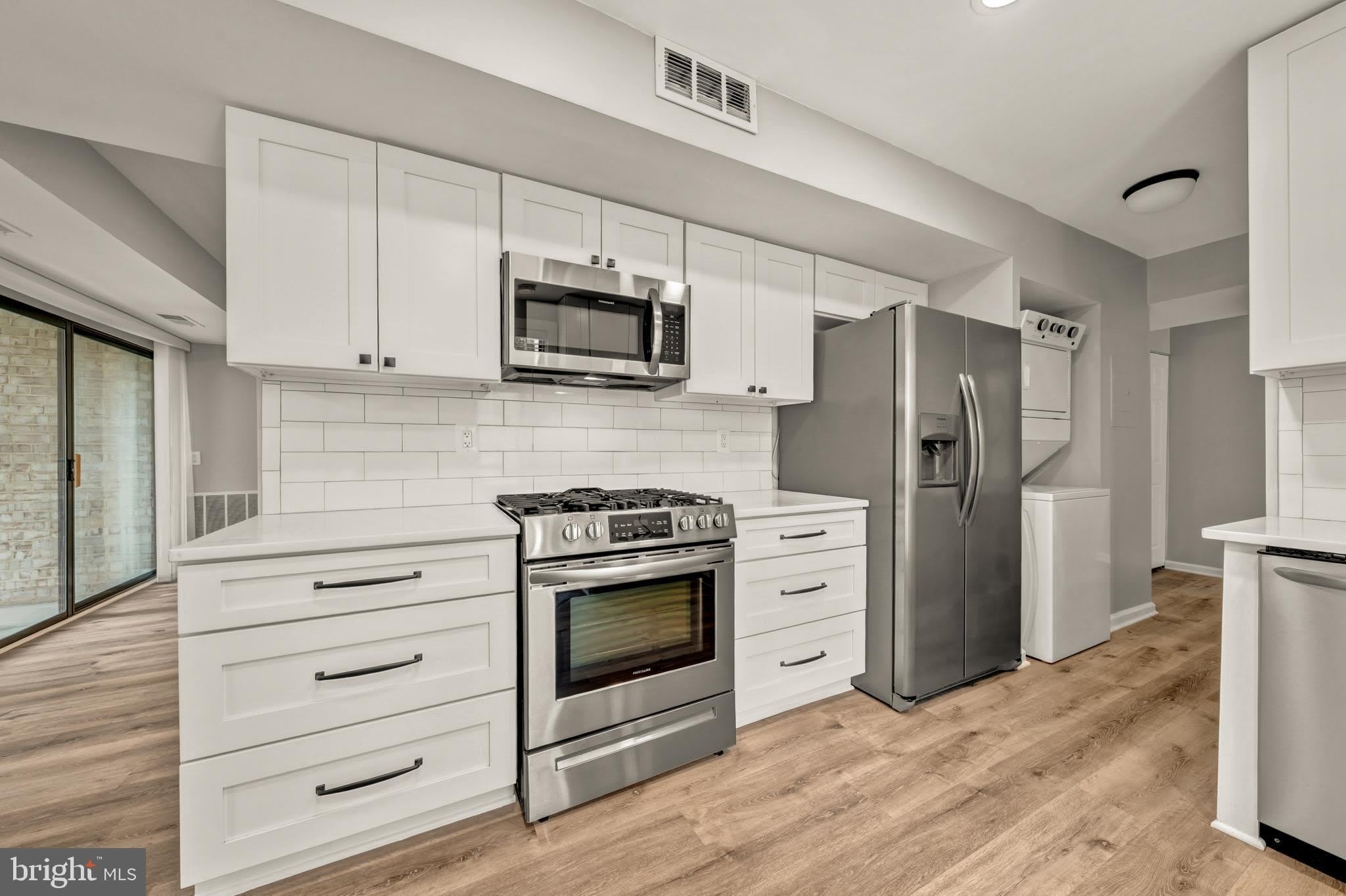 2045 ROYAL FERN Court – photo 1