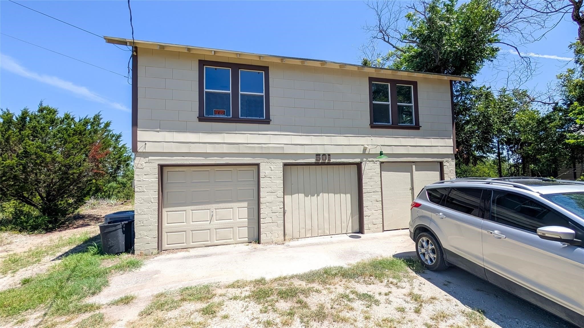501 E Sixth Street – photo 1