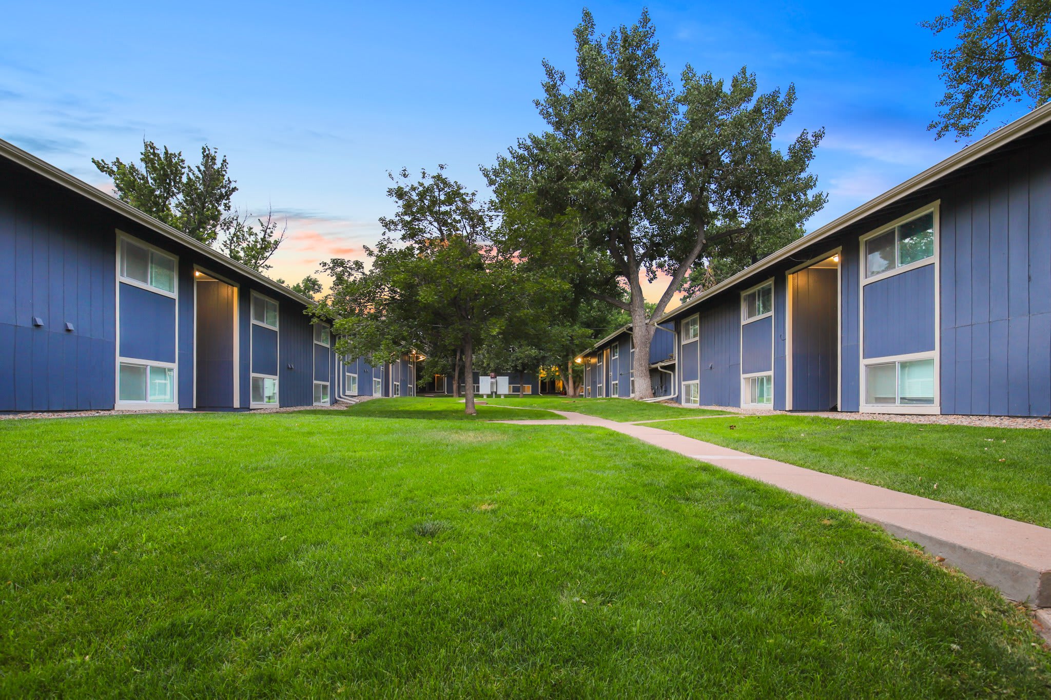 Broadridge Flats And Townhomes – photo 1 of 159