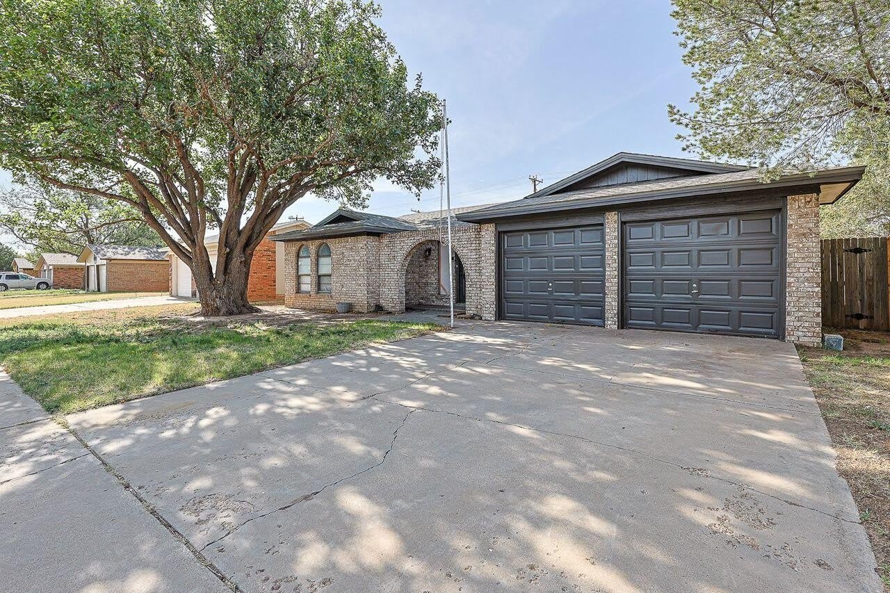 5711 3rd Street – photo 1