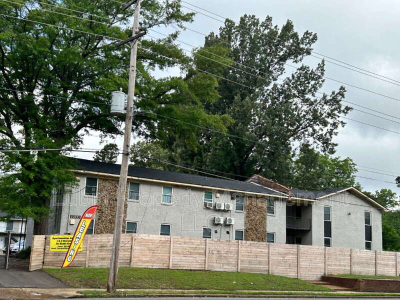 1711 Pendleton St – photo 1