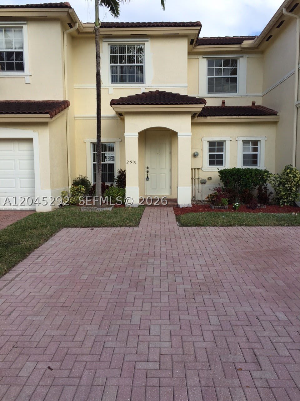 2501 NE 42nd Ave