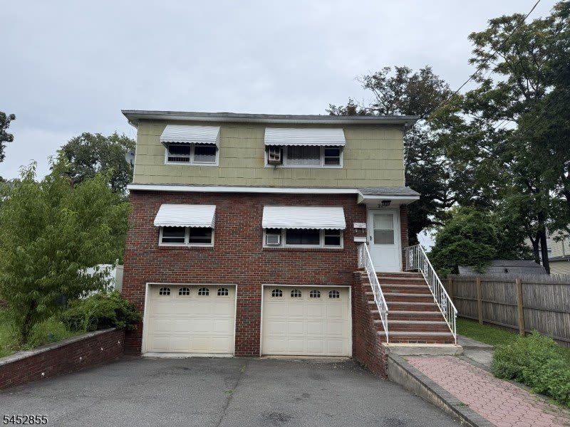 213 Lafayette St