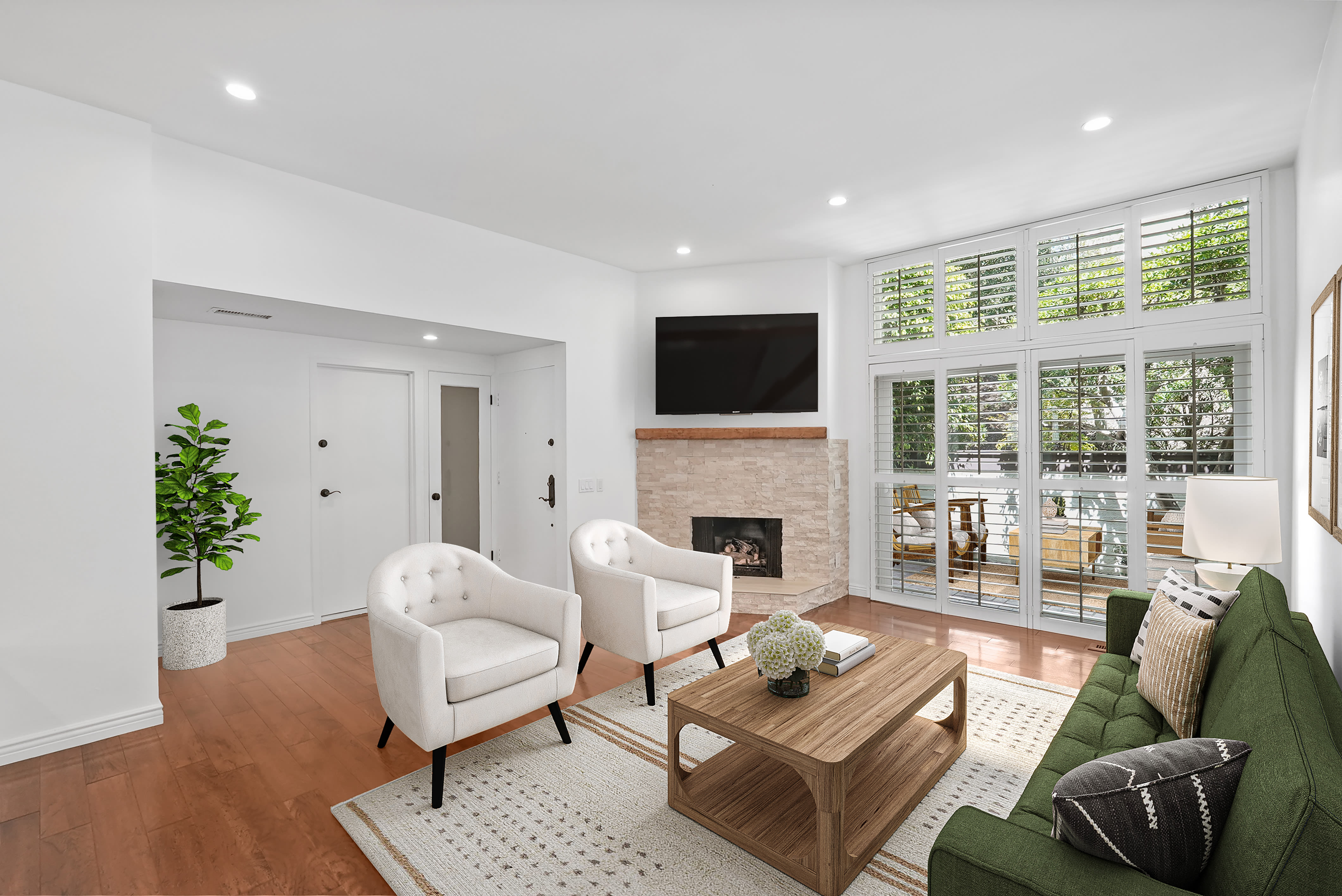 1622 Palisades Dr – photo 1