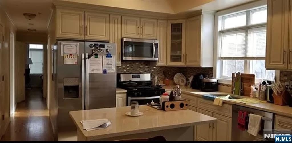 21 Grove Street – photo 1 of 6