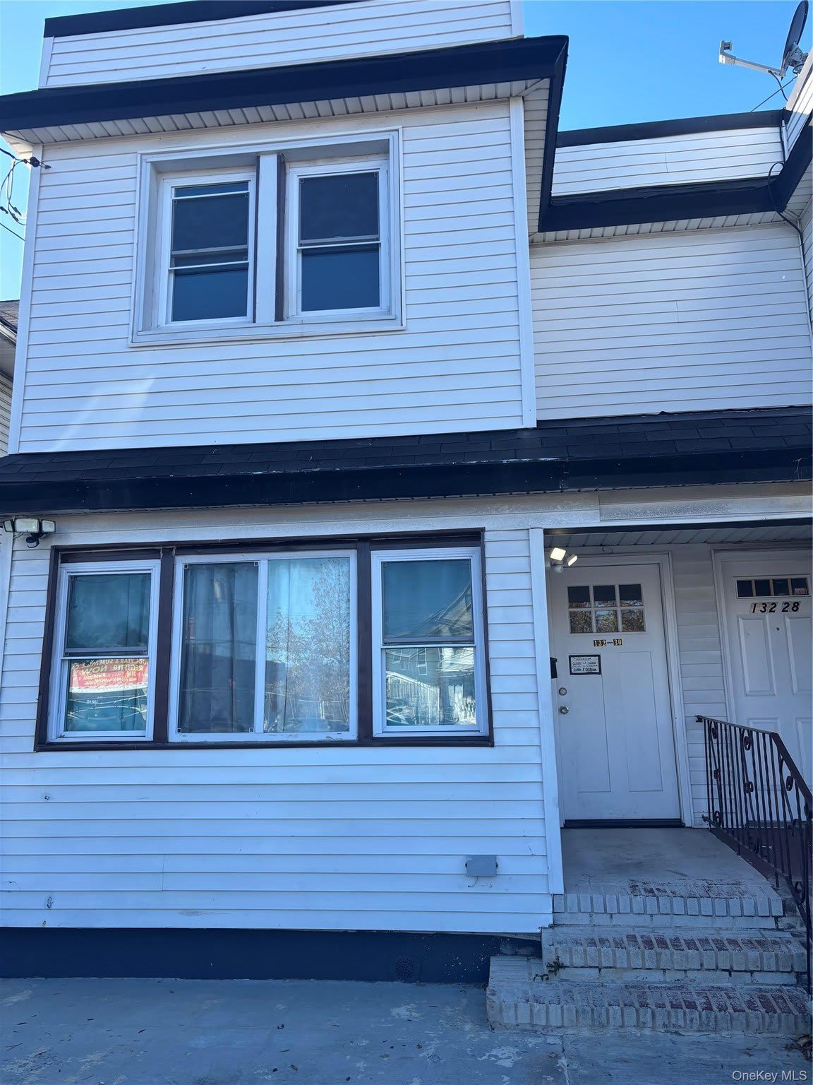 132-28 Crossbay Boulevard – photo 1