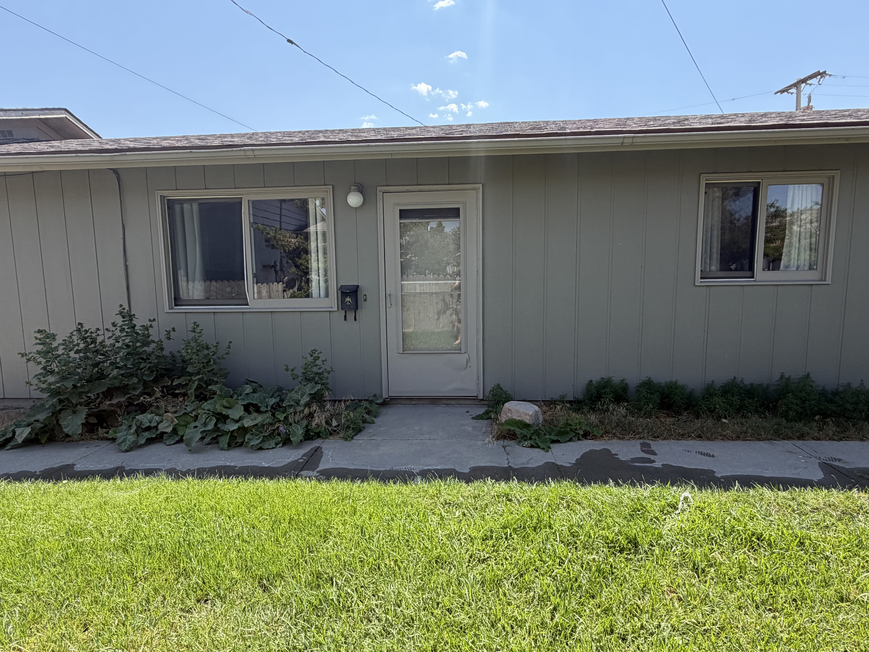 414 1st Apt B – photo 1 of 10