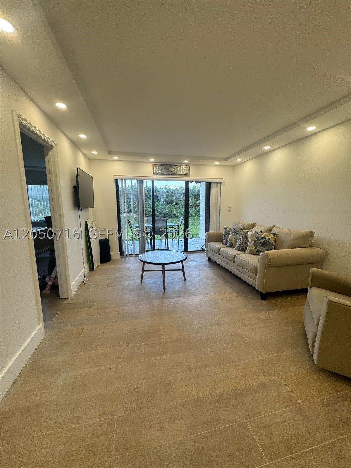 10044 S Ocean Dr – photo 1 of 19