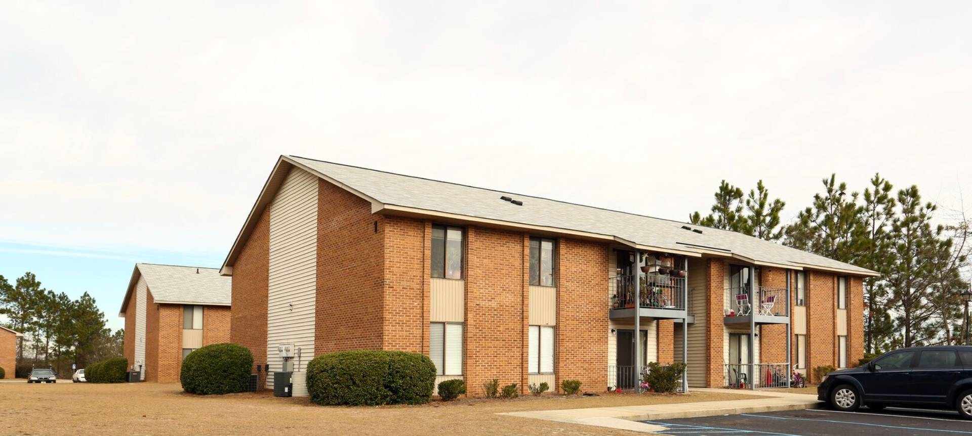Comfort &amp; Convenience at Westfield Gardens Lexington – photo 1 of 24