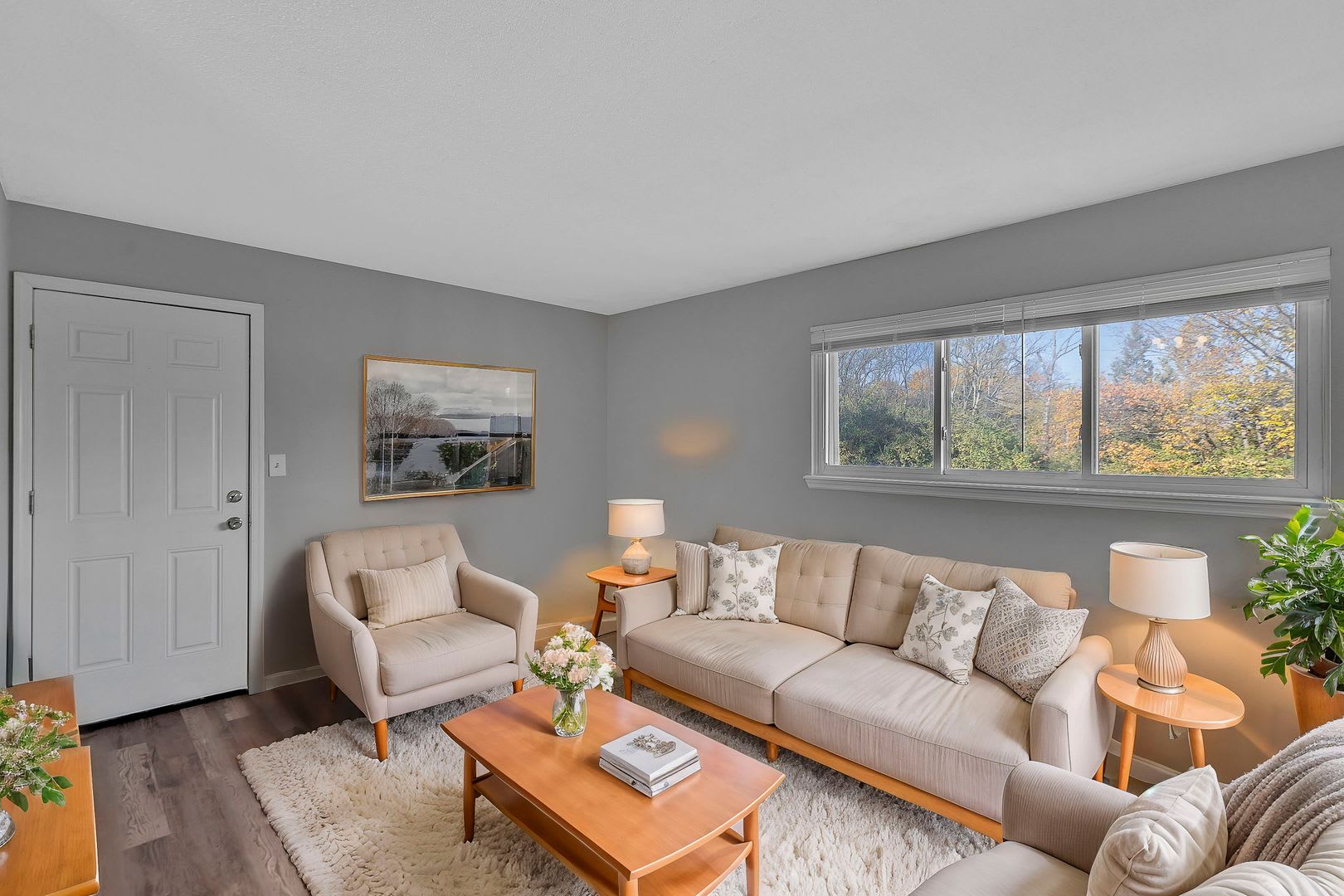 Barat Ave Apartments – photo 1 of 21