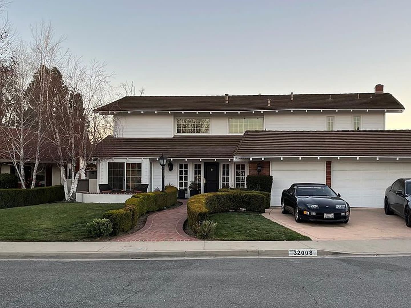Westlake Village First Neighborhood Cul-De-Sac Home ** Non-Smoking Home/Property** – photo 1 of 38