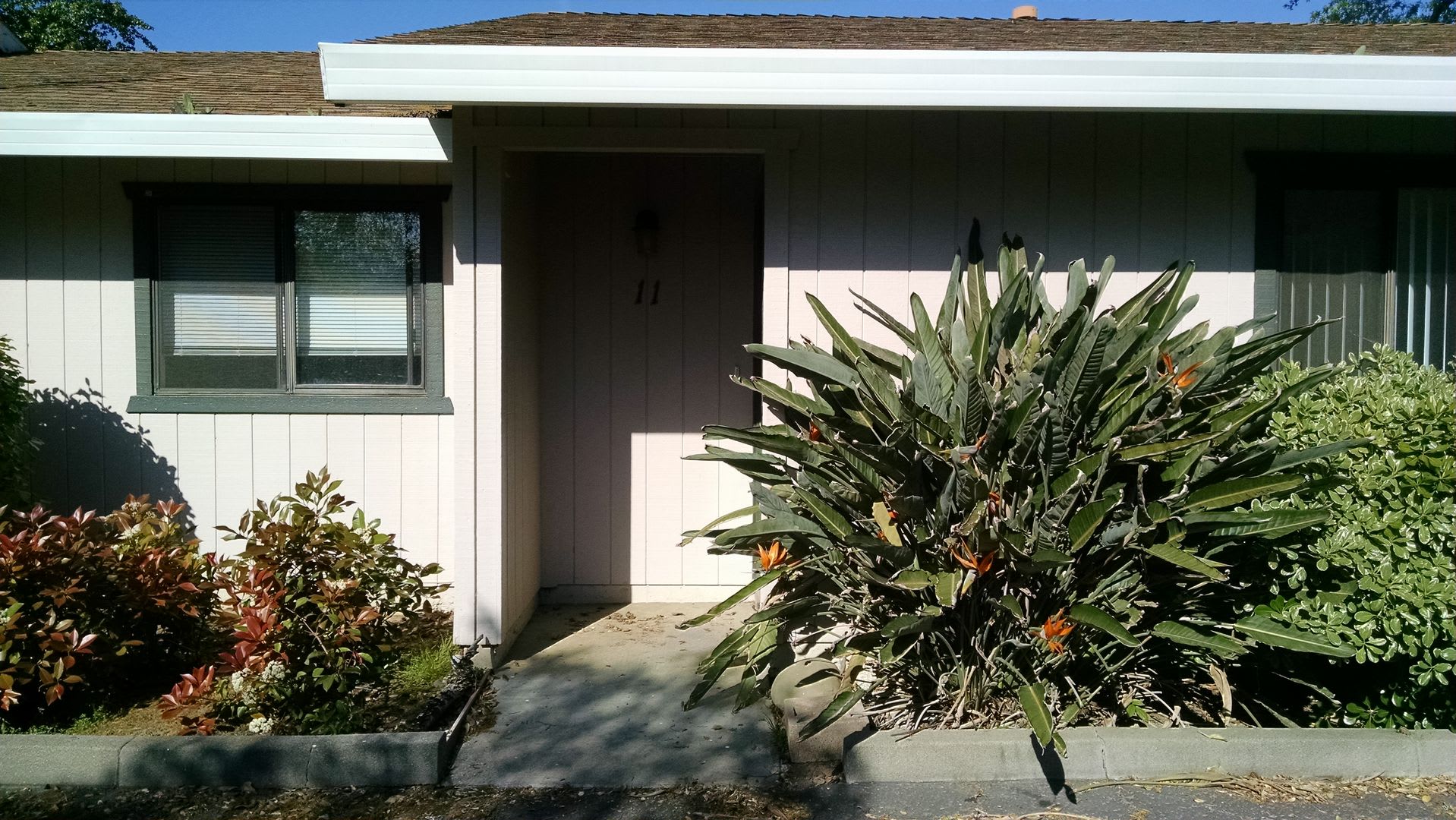 5251 Glide Drive – photo 1 of 182