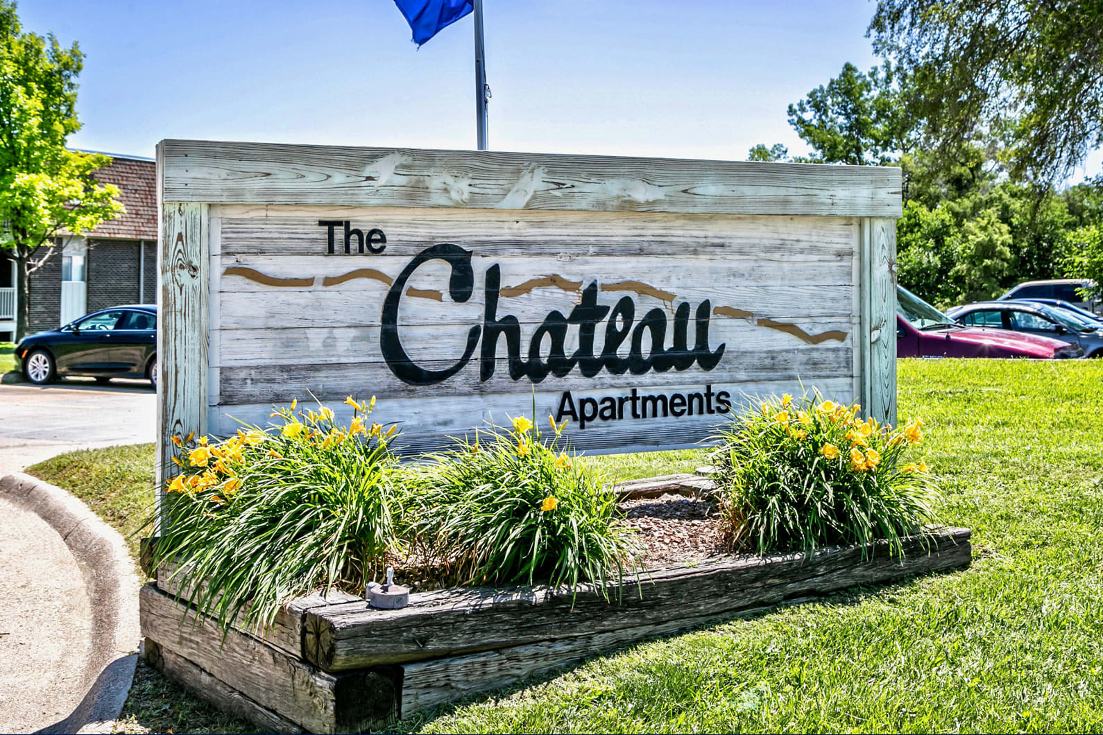 Chateau Bellevue – photo 1 of 23