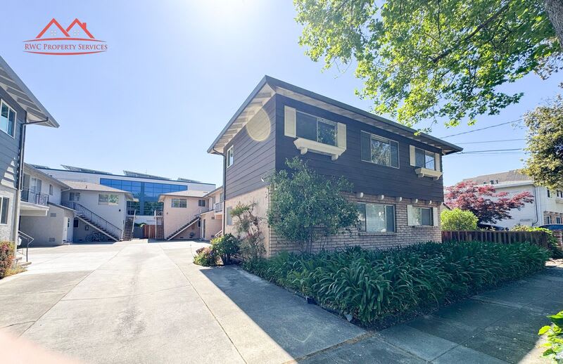 411 College Avenue – photo 1 of 15