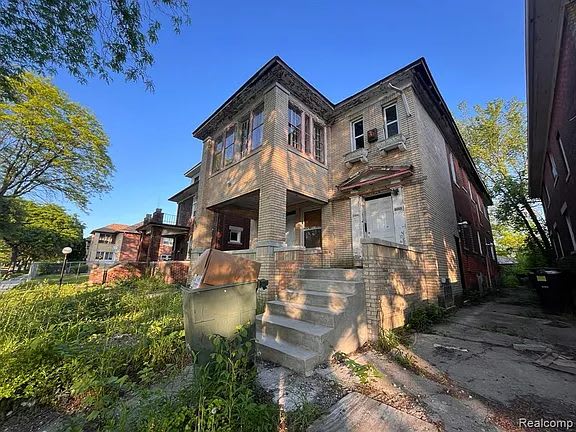 2509 Gladstone St – photo 1