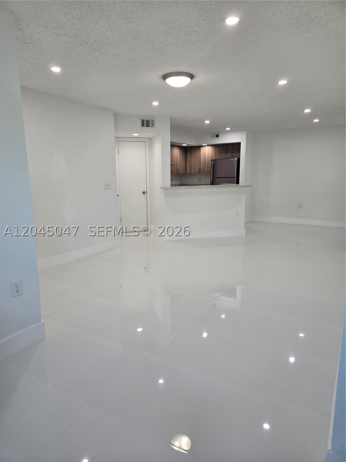 595 Vista Isles Dr – photo 1