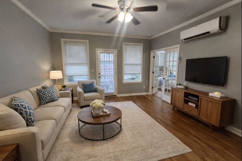 Overton Place Apartments – photo 1