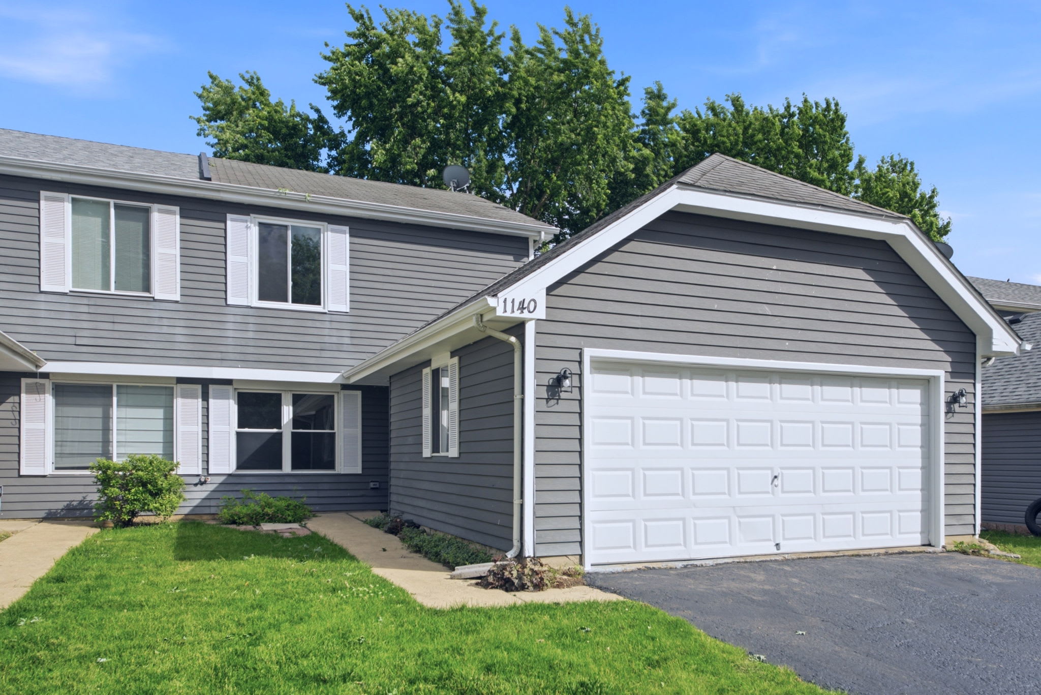 1140 Brunswick Ln – photo 1 of 227