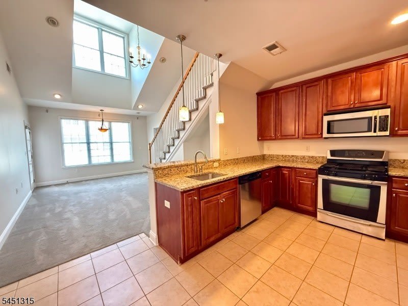6413 Brookhaven Ct – photo 1 of 32