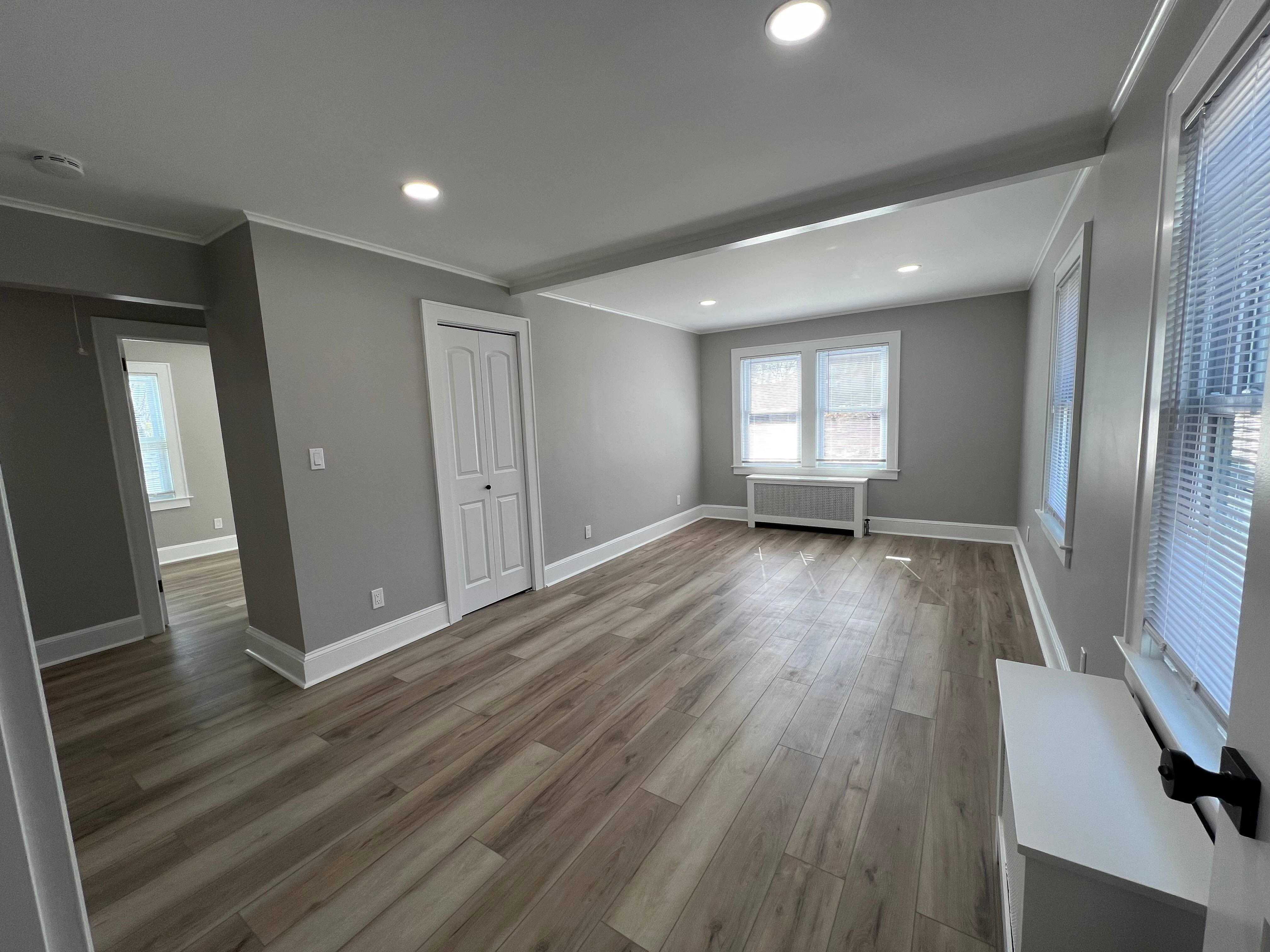62 Ivy St – photo 1 of 14