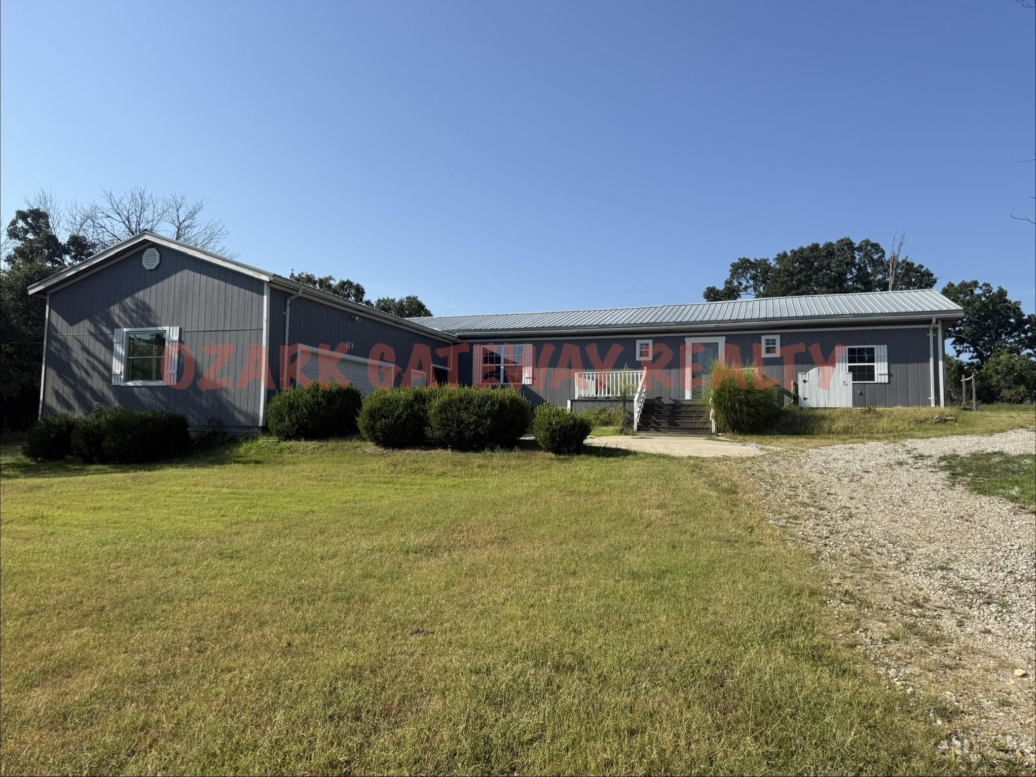 313 Fairway Drive – photo 1 of 36