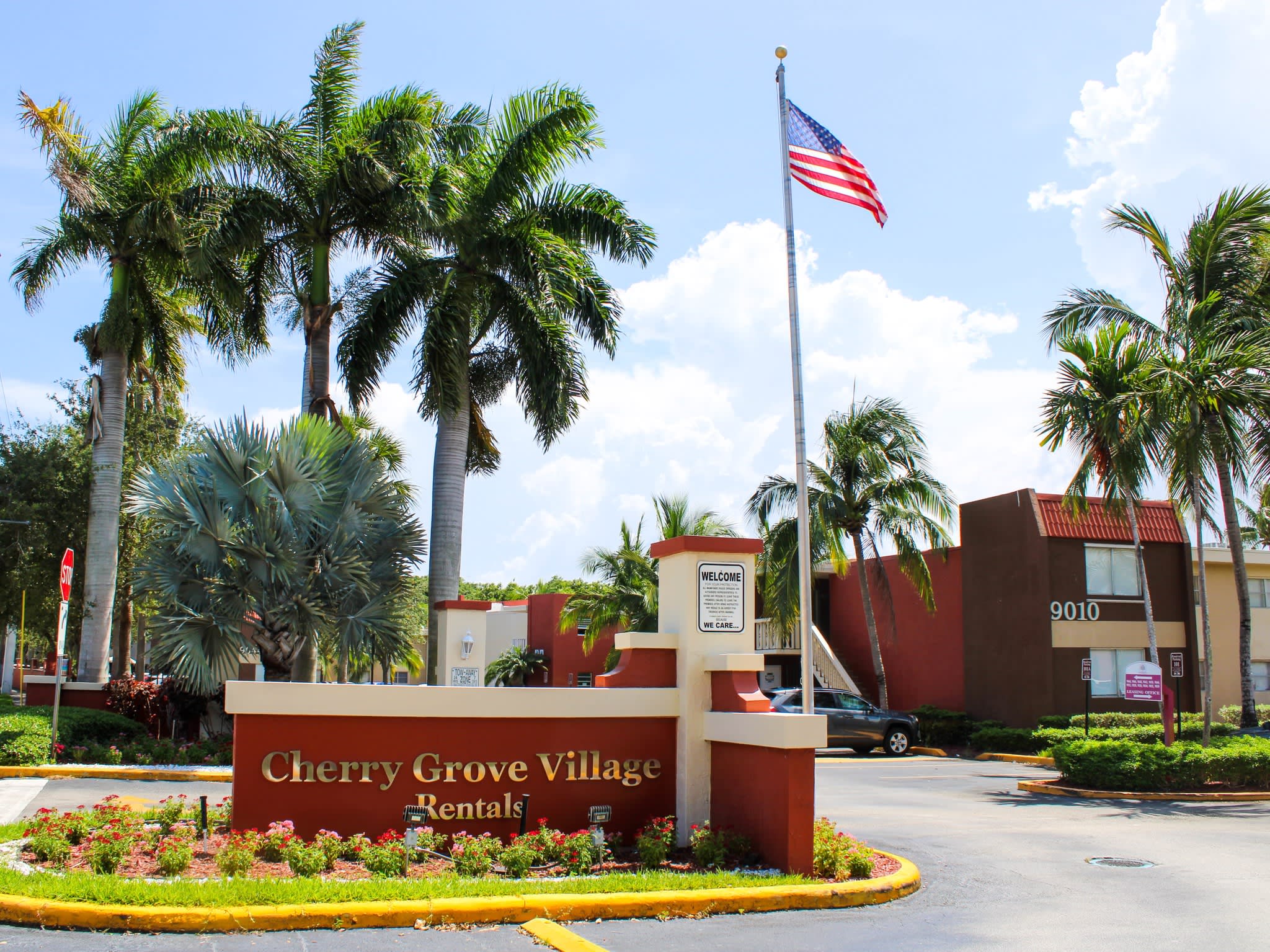 Cherry Grove Village – photo 1