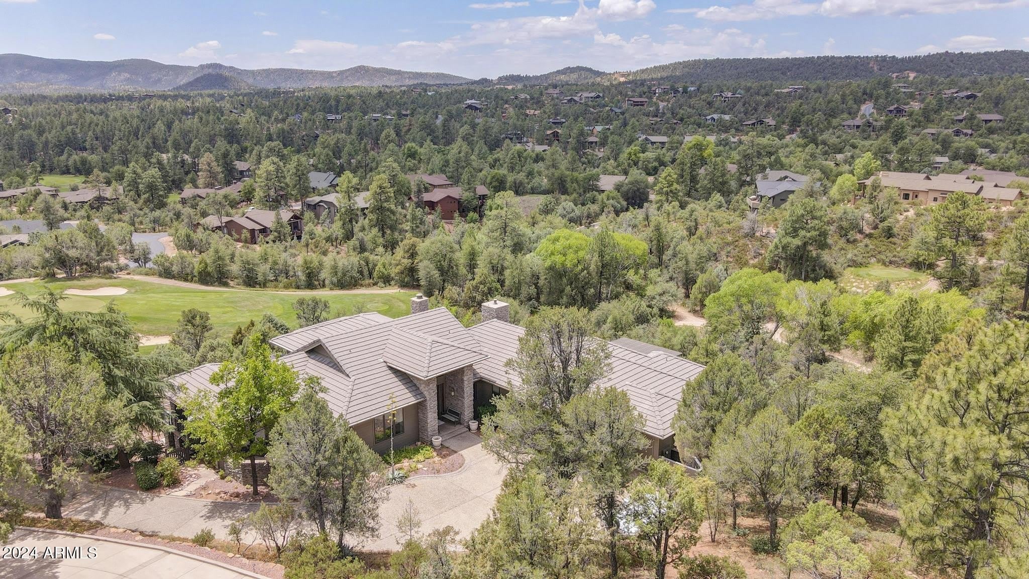 804 N GRAPEVINE Drive – photo 1 of 44