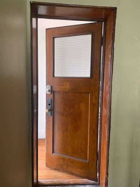1364 Mccausland Avenue1N – photo 1